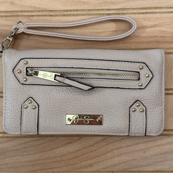 Jessica Simpson Light Pink Wristlet Clutch - Picture 1 of 7